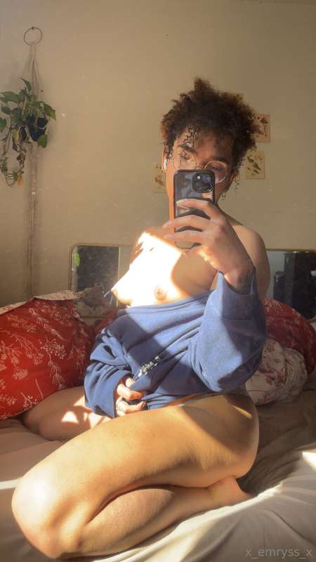 X_Emryss_X - Onlyfans - 07 Feb, 2025 1