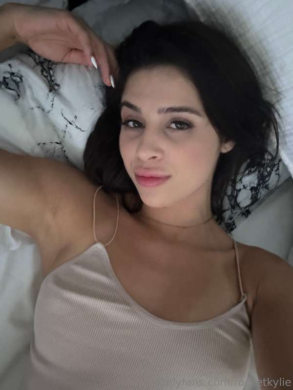Did you dream about me last night?🙈