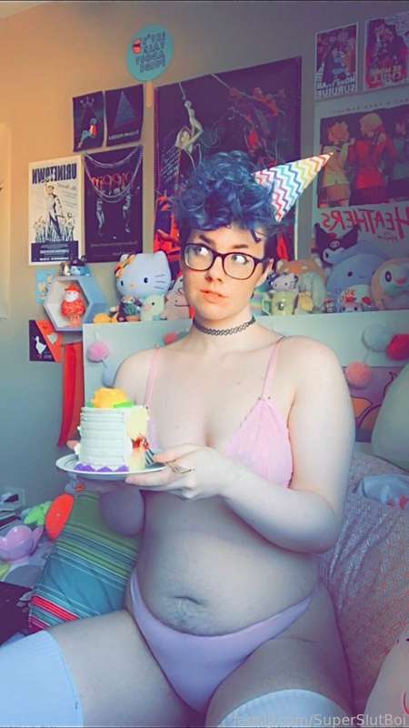 Superslutboi - Fansly - 16 Sep, 2021 19