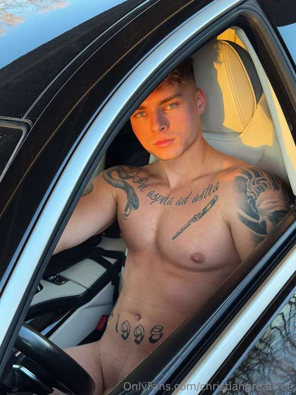 Driving into your fantasies 🚘