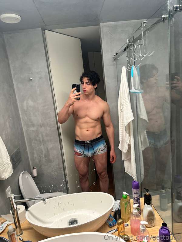 Gattouz0 - Onlyfans - 16 Feb, 2025 1