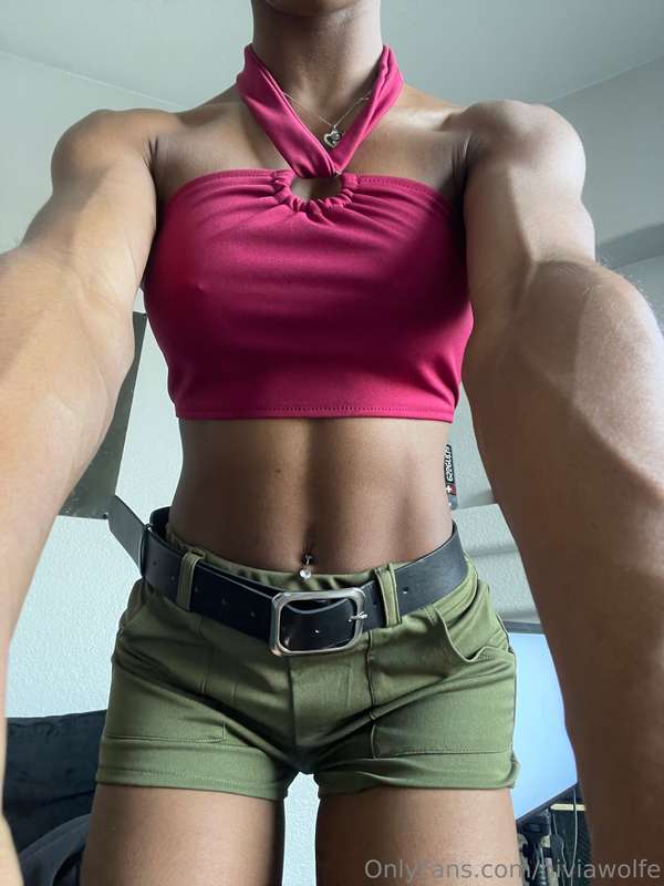 Can you guess this cosplay im about to do? 👀