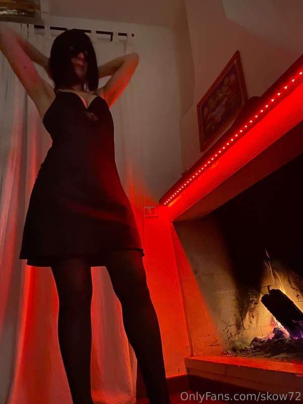 Evening in black…what do you think, do you like my new look?..