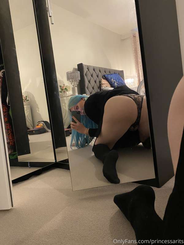Do you like my mirror ? 1