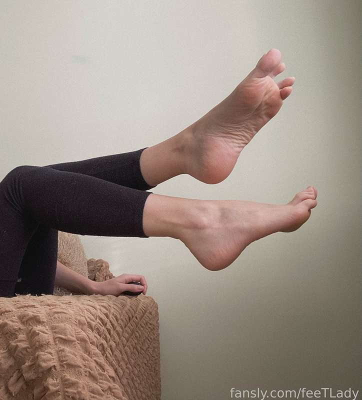 Feetlady - Fansly - 15 Jan, 2023 5