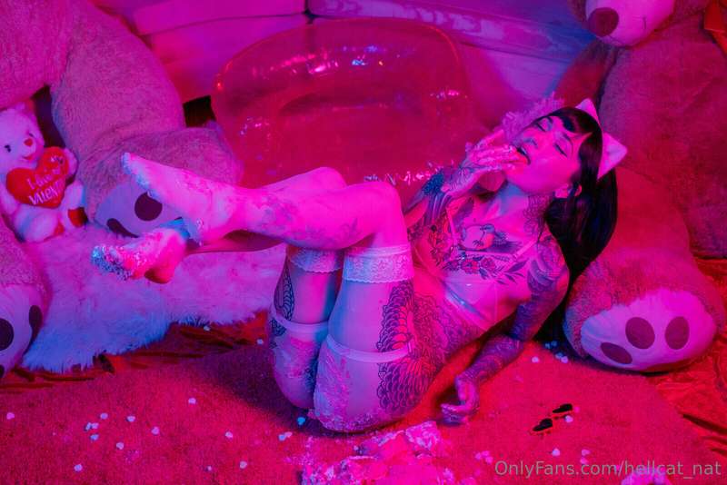 💖 ANTI VALENTINES DAY 🍰 PT 1 ✨ This is one of my favorite sh.. 3