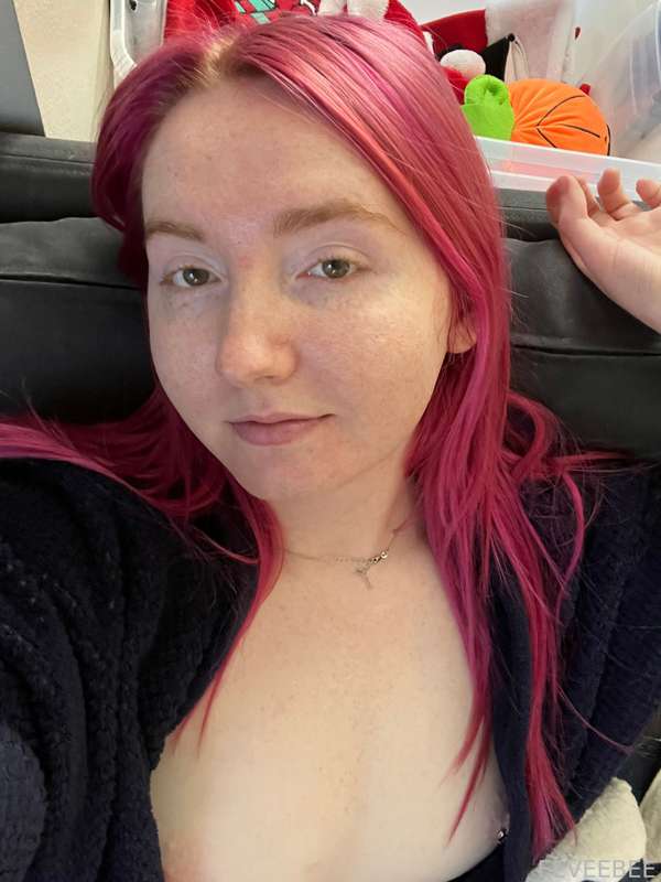 Eeveebee - Fansly - 03 Jan, 2022