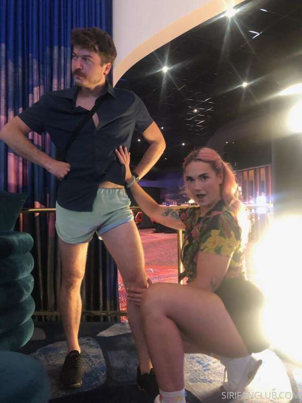 Camera roll drop from my Vegas trip this week. This is the f.. 1