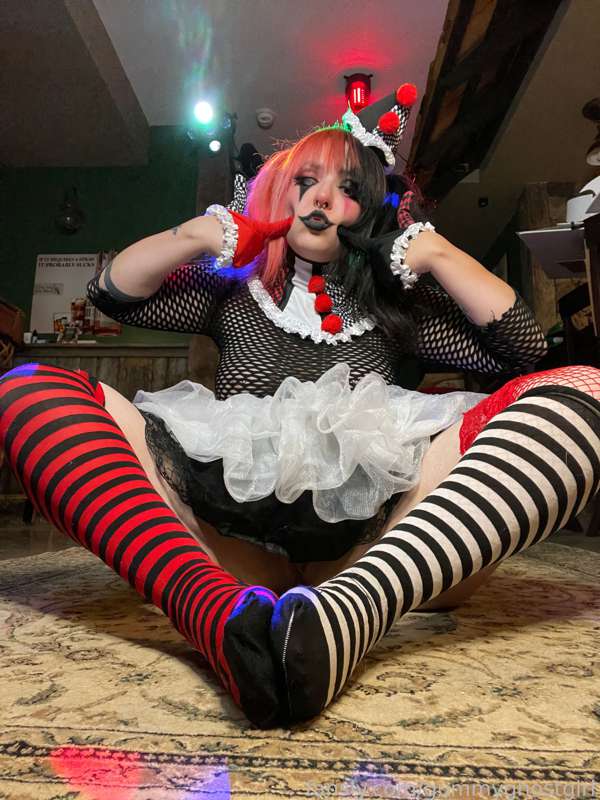 Gummyghostgirl - Fansly - 10 Oct, 2021 15