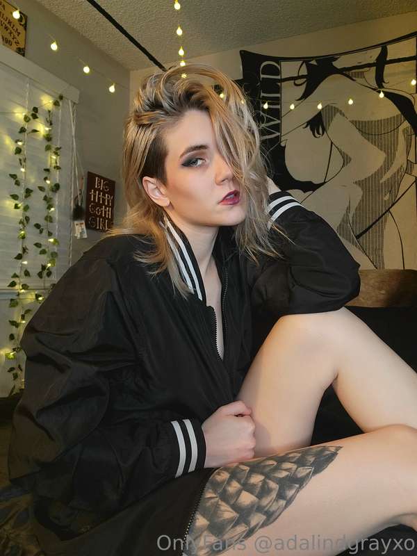 I was cold so you lent me your jacket,But now it's heating u..