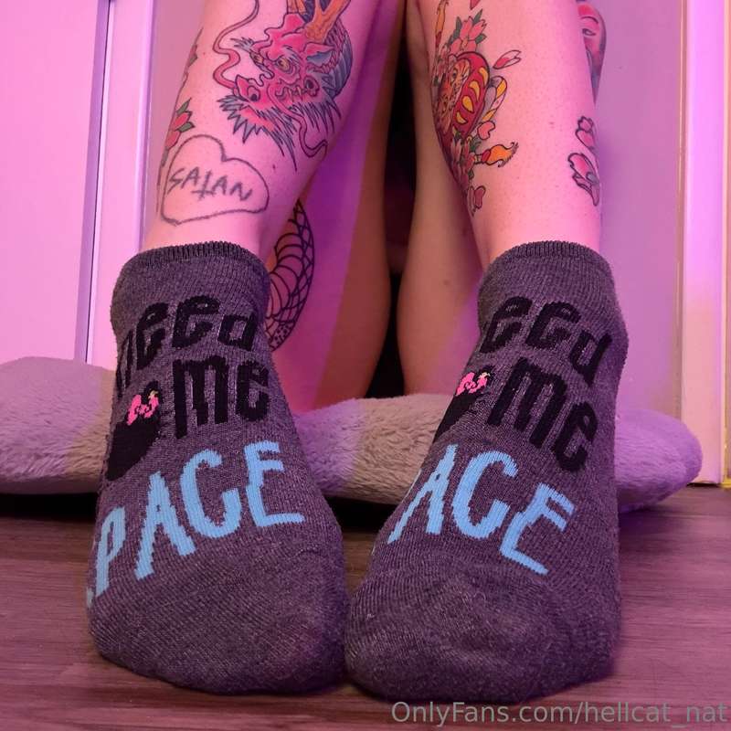 Dont worry I didnt forget about my sock lovers!! These are f.. 17