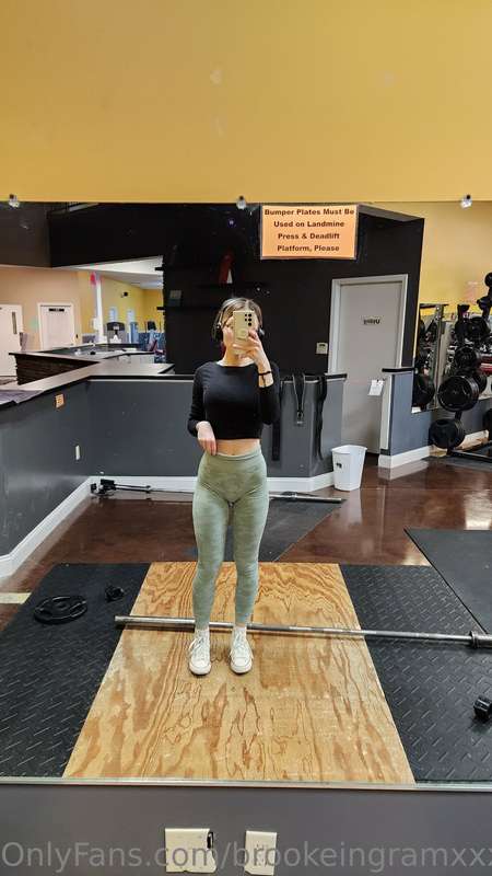 Doing a 12 week fitness challenge. Day 1 of week 2. Goals ar..