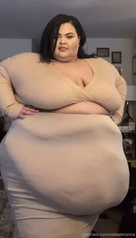 Tight clothes are the right clothes 💕
(If you’re on mobile, ..