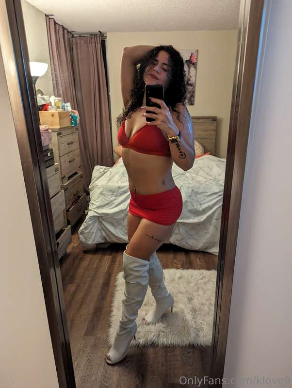 Full video stripping full nude available DM me .....