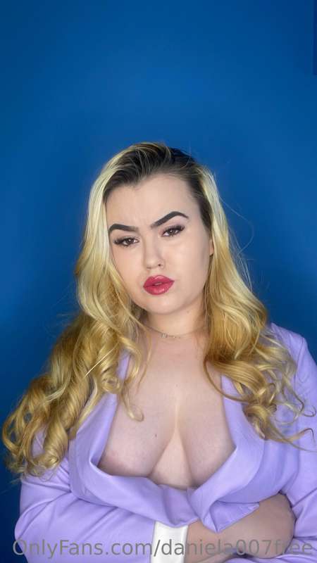 Daniela007Free - Onlyfans - 29 Mar, 2023