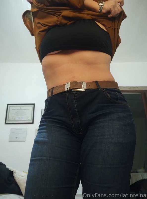 Latinreina - Onlyfans - 12 Apr, 2024