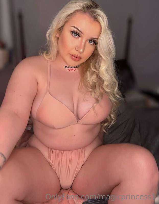 Double tap if I can dm you 💖