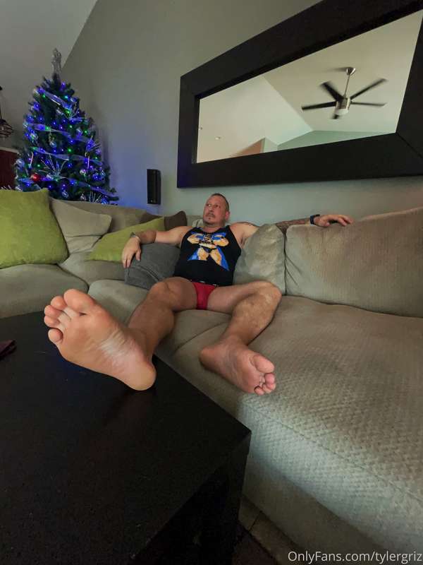 Some Feet, by request 😋