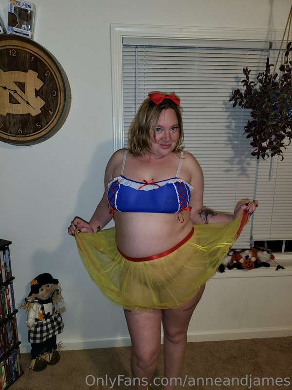 Snow white part 1 4