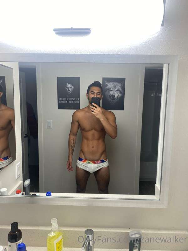 Lick the V