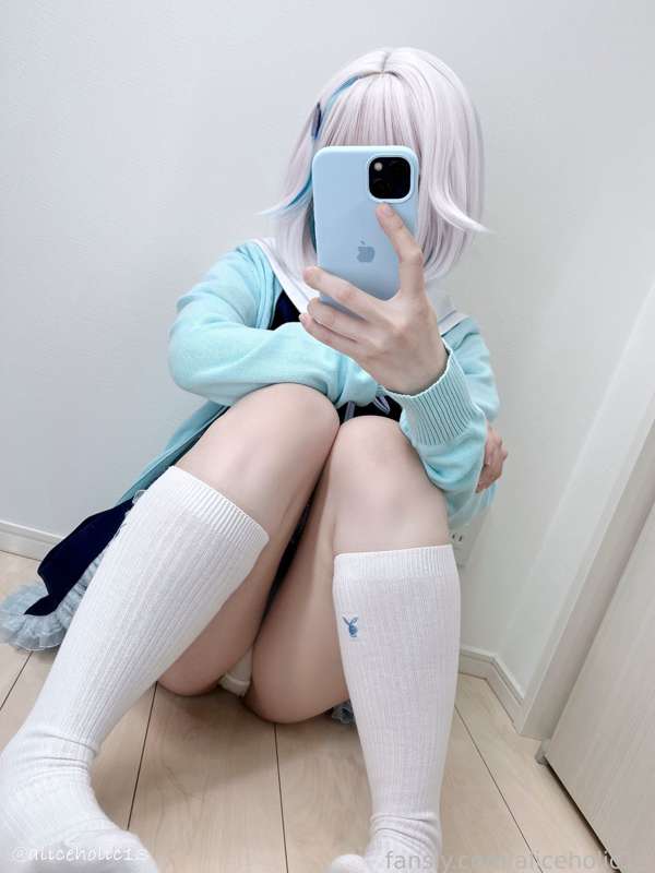 Aliceholic13 - Fansly - 17 Oct, 2023 7