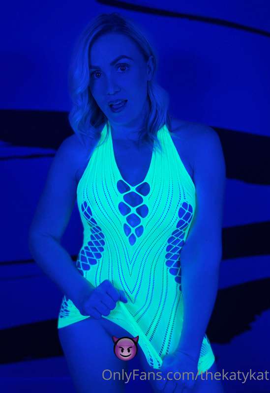 Glow in the dark pussy shots!  Well, I tried something new. ..