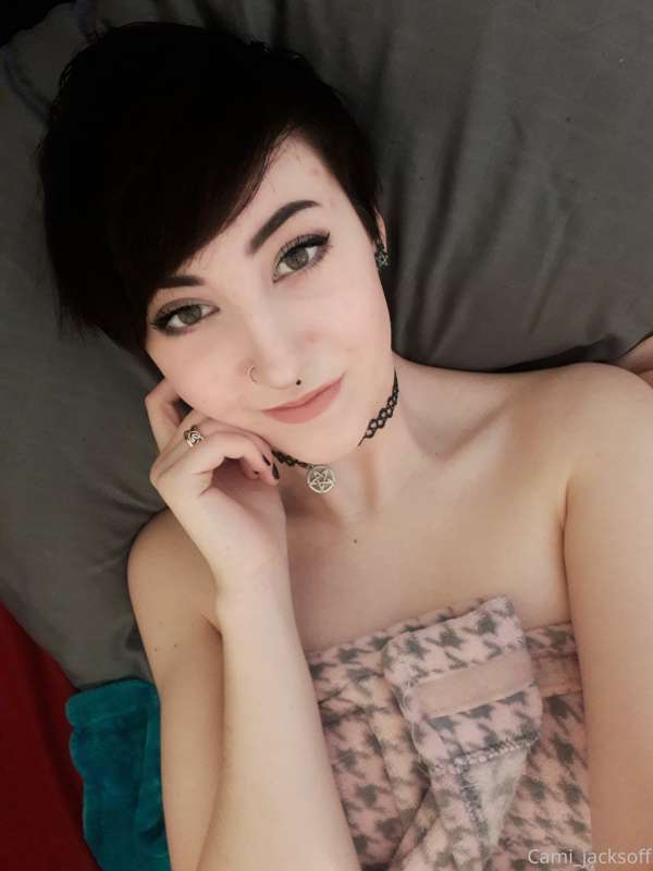 I felt really cute and pretty  today! 9