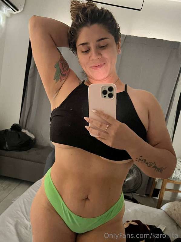 Free subscription 🎀 @tinnykeyI am a very sweet Argentine, th..