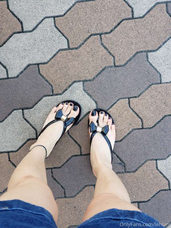 Flip flops 🖤 6