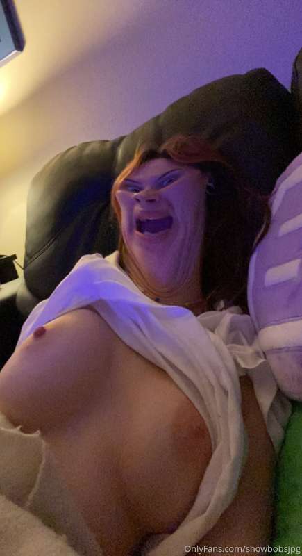 POV I’m baked and annoying tf outta you on Snapchat 😏 (also .. 16