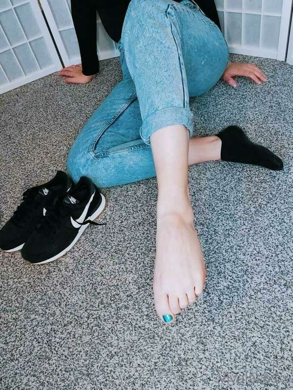 Sweaty, smelly silky soles... 

On a scale of 1 to 10... how.. 9