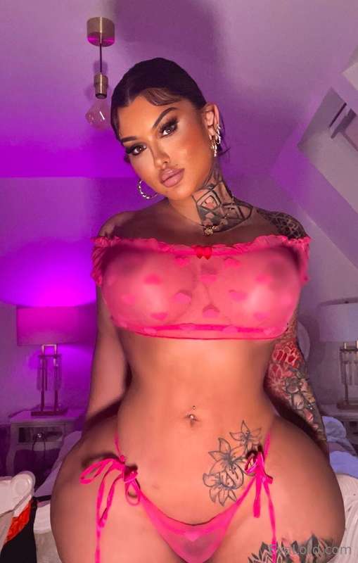 She’s got a fat cock and a fat ass..😈Go follow her free page.. 2