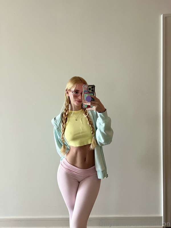 wanna work out with me today? 🤭