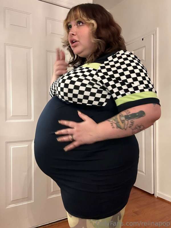I feel like I’m mostly gut at this point 🥵🥵🥵 6