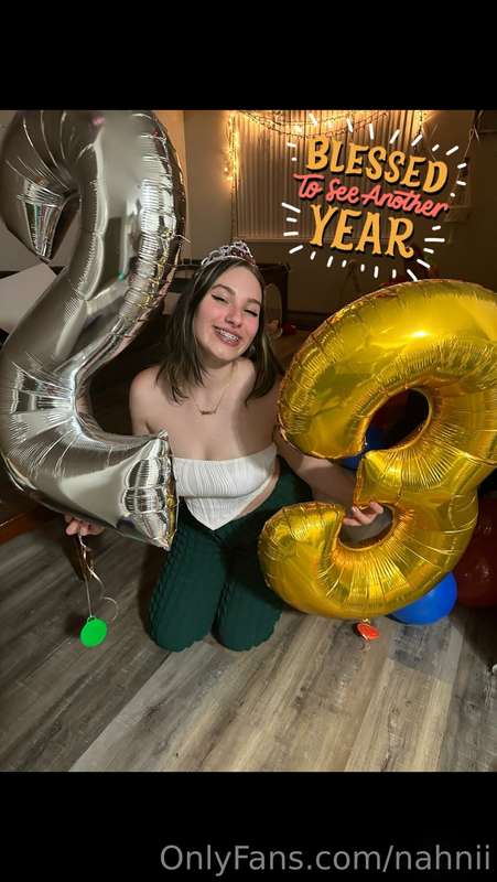 Happy Birthday to meeee🦋⛓️🖤