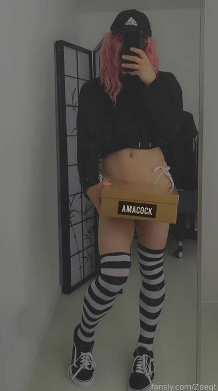 Zoeqt - Fansly - 24 Mar, 2023