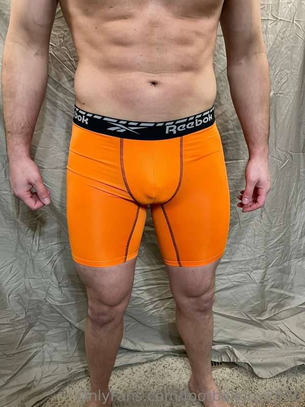 Hot sexy muscular soldier! 24