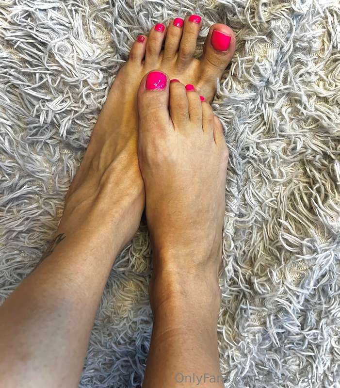 🦶🏻💖