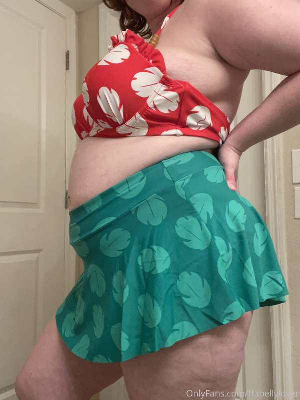 Officially home! Came home to this new bathing suit I got fr.. 6