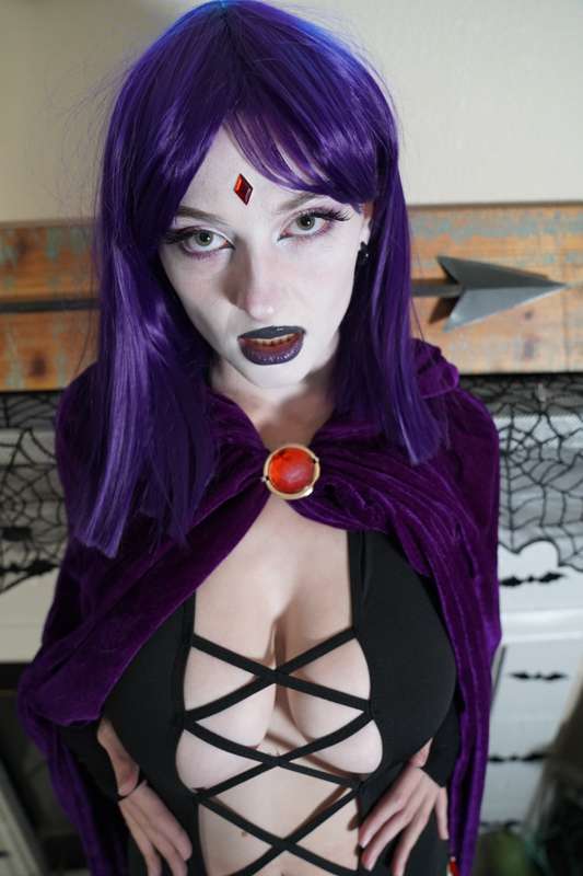 SEXY RAVEN cosplay picsss, lewds only, but still so hot 29