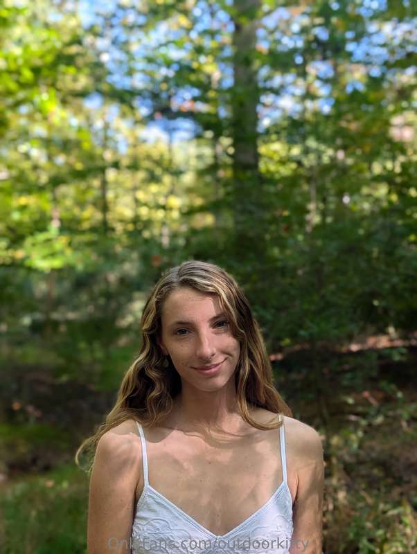 I could get lost for hours out here🍀 11