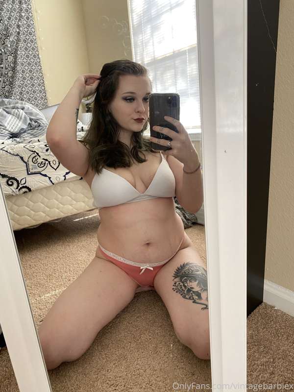 Vintagebarbiex - Onlyfans - 19 Mar, 2021 2