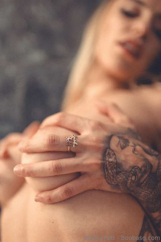Good Moaning 🤭 1