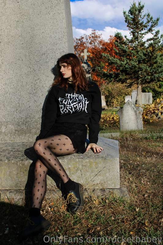 pov: ur goth gf takes you on a date 13