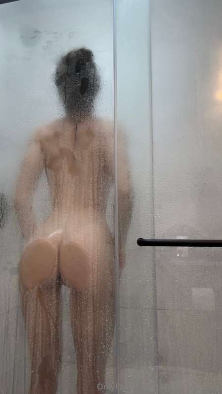 Horny and wet 🥺💕