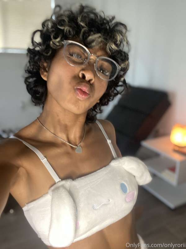 comfy and cute 🤍💦 3