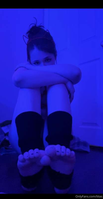 Gonna send PPVs and stuff tomorrow :) also gonna post more i.. 7