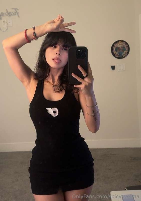 ✌️