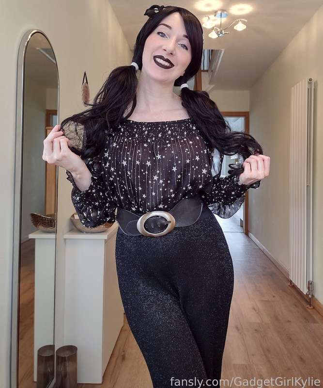 Gadgetgirlkylie - Fansly - 03 Sep, 2023