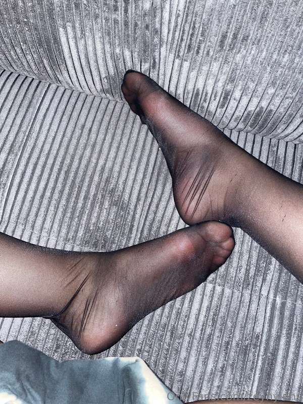 Zeynylons - Onlyfans - 20 Feb, 2025